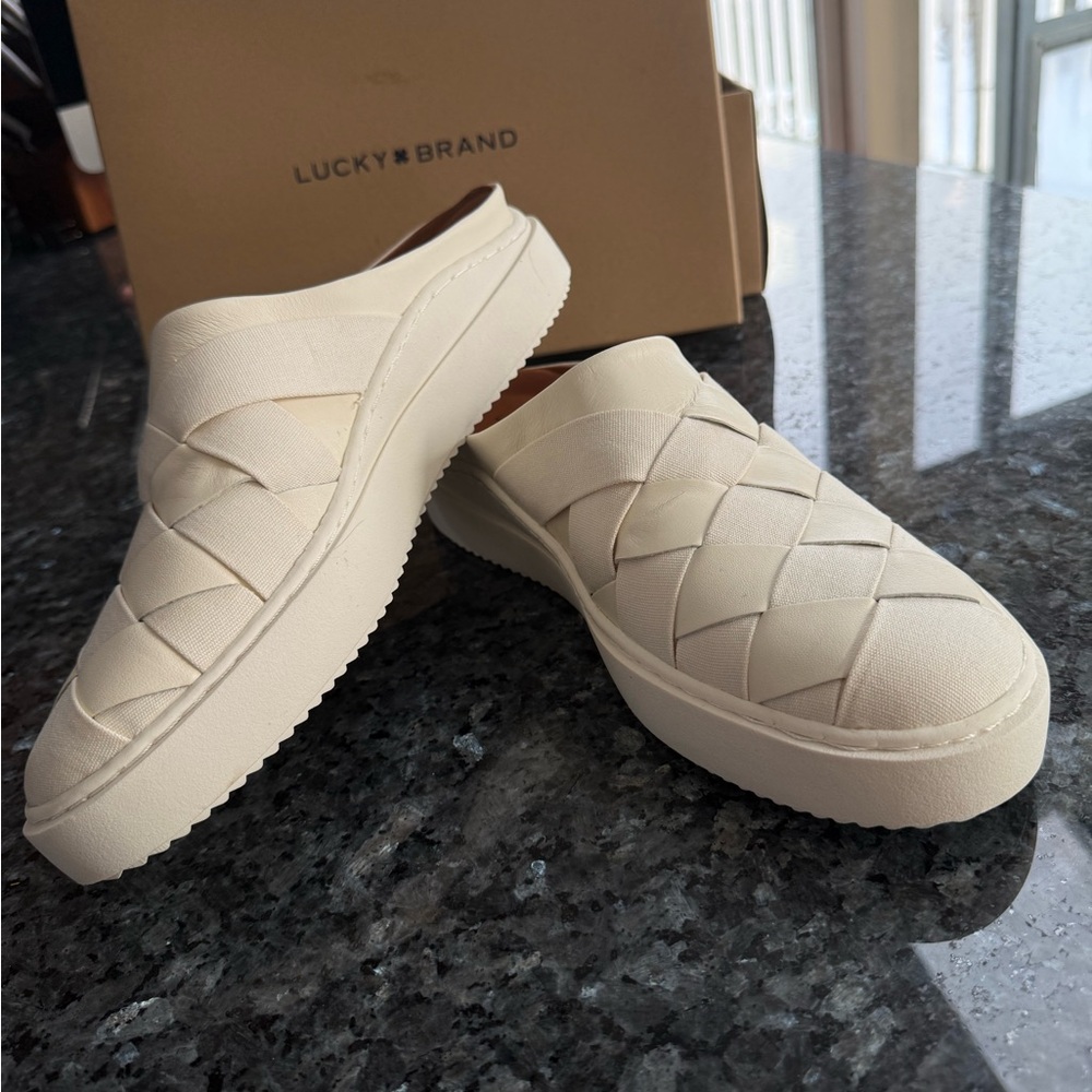 NWT Lucky Brand Leather Killian Pristine White Slip-On Woven Mules - Picture 6 of 8